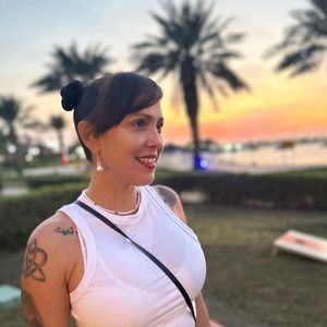 Meet your Posher, Adriana